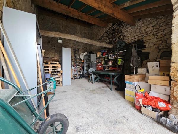 ENSEMBLE IMMOBILIER À PRIGNAC-ET-MARCAMPS Prignac-et-Marcamps (33710)