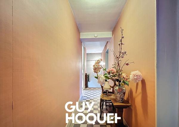 Bien mixte avec rentabilité immédiate et fort potentiel d'aménagement - 71960 La Roche Vineuse