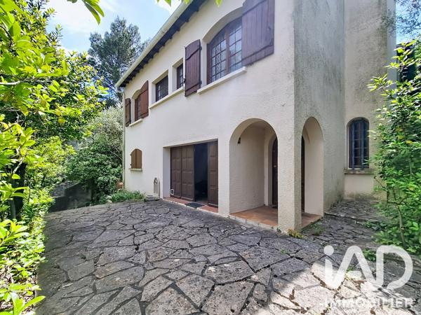 Maison à vendre 6 pièces 180 m² Nîmes