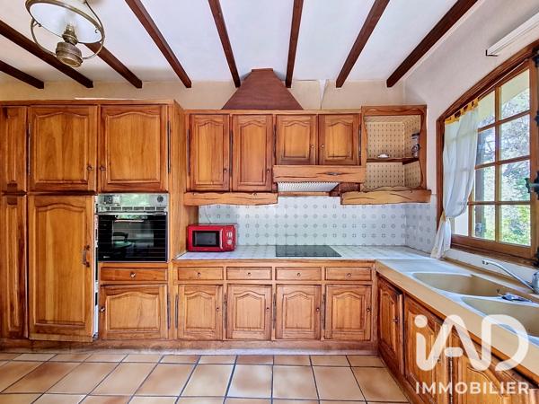 Maison à vendre 6 pièces 180 m² Nîmes