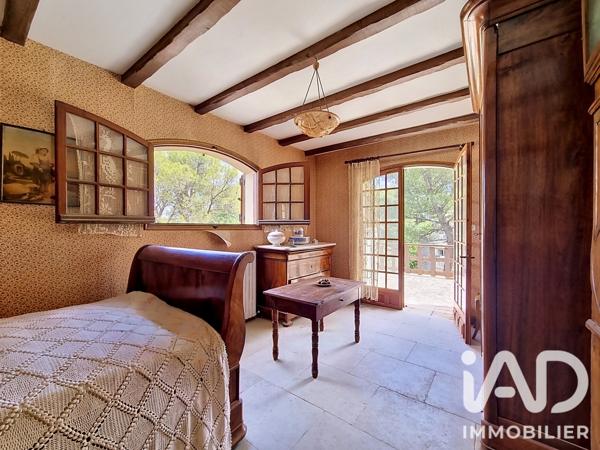 Maison à vendre 6 pièces 180 m² Nîmes