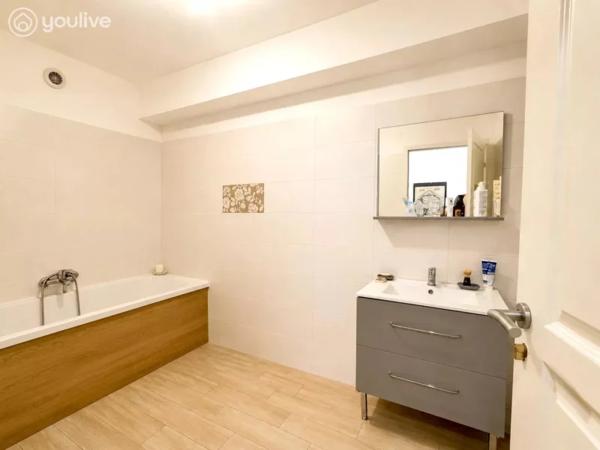 À DÉCOUVRIR – Superbe appartement T3 avec terrasse et vue dégagée sur le Fort d’Aléria