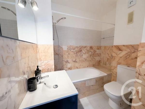 Appartement F1 à vendre  1 pièce - 25 m 2   ST MAUR DES FOSSES  - 94