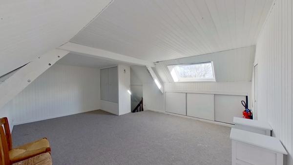 Dpt Orne (61), à vendre CARROUGES Grande maison de charme sur ancien Bar Restaurant en Normandie