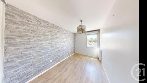 Appartement F3 à vendre  3 pièces - 59,51 m 2   AUBERVILLIERS  - 93