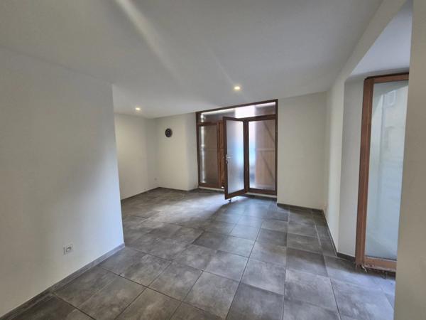 Vente Local commercial 4 pièces 68 m2 à Draguignan