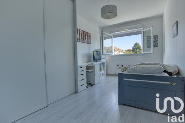 Appartement à vendre 3 pièces 76 m² Prévessin-Moëns