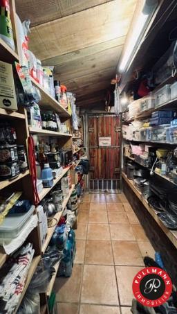Authenticité, charme et potentiel – Maison 4 pièces Toutes les caractéristiques
