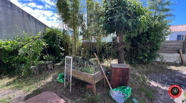 Authenticité, charme et potentiel – Maison 4 pièces Toutes les caractéristiques