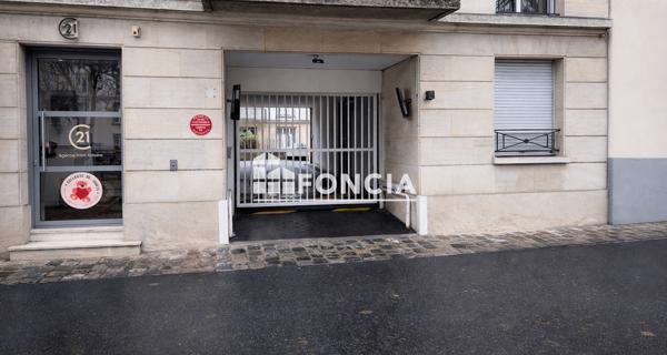 À vendre Parking 12.5 m² - Versailles 78000