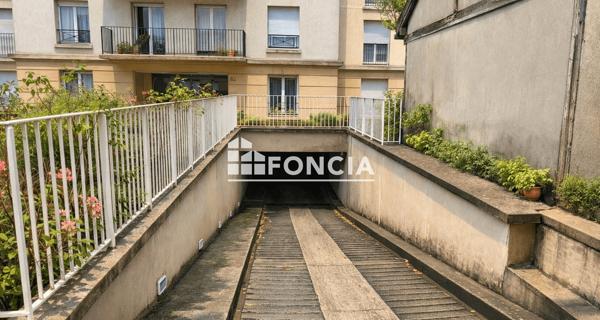 À vendre Parking 12.5 m² - Versailles 78000