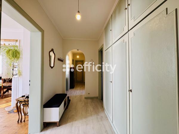 Appartement 3 pièces - 101 m² Exclusivité efficity