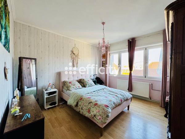 Appartement 3 pièces - 101 m² Exclusivité efficity