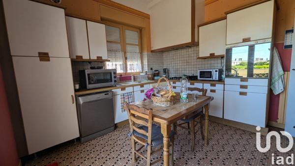 Maison traditionnelle 4 pièces de 109 m² à Aubenas (07200)