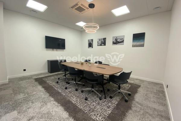 Local commercial à louer de 430 m² à Pontoise