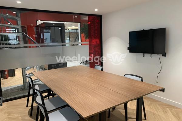Local commercial à louer de 430 m² à Pontoise
