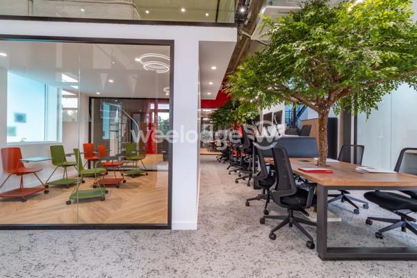Local commercial à louer de 430 m² à Pontoise