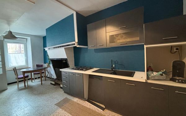 Maison à vendre    4 pièces •  Boutenac