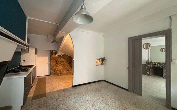 Maison à vendre    4 pièces •  Boutenac