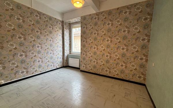 Maison à vendre    4 pièces •  Boutenac