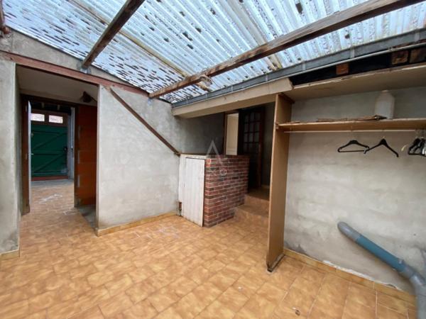 Coullons maison de ville idéal famille ou futur commerce