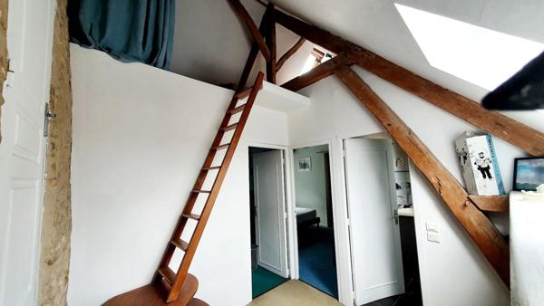 Maison à vendre 7 pièces 220 m² avec 5 chambres, proche de CREPY EN VALOIS (60)