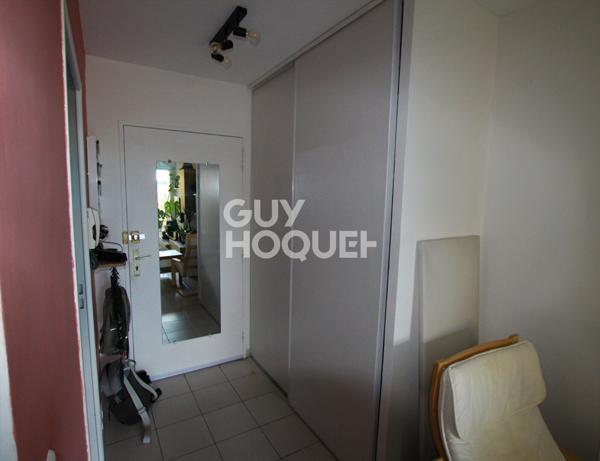Joli Appartement T1 Meublé, calme, jardin privatif  arboré