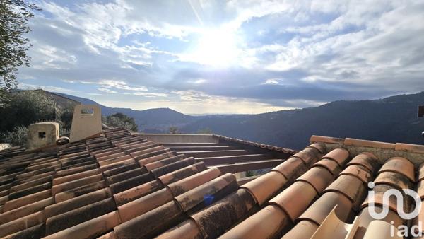 Maison traditionnelle 5 pièces de 140 m² à Drap (06340)