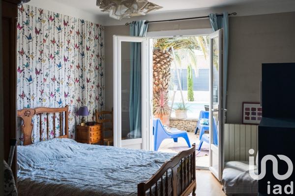 Maison traditionnelle 6 pièces de 154 m² à Monteux (84170)