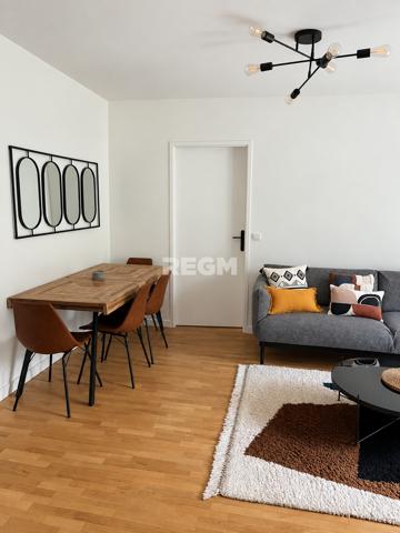 Beau 2 pièces de 40 m² avec rez-de-jardin, cave et parking à Thiais