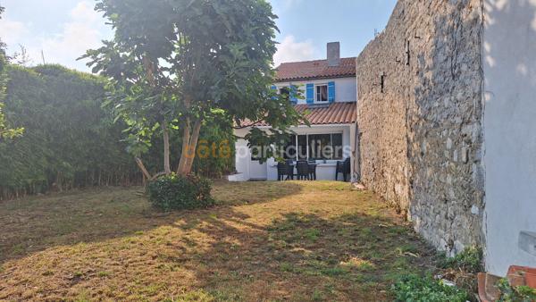 Vente
                Maison151 m² - 5 Pièces -
                    Arvert (17530)