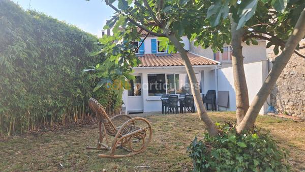Vente
                Maison151 m² - 5 Pièces -
                    Arvert (17530)