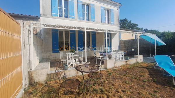 Vente
                Maison151 m² - 5 Pièces -
                    Arvert (17530)