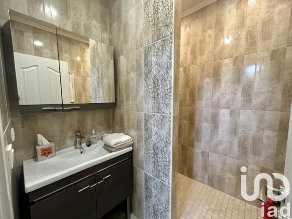 Longère 5 pièces de 164 m² à Chaillac (36310)