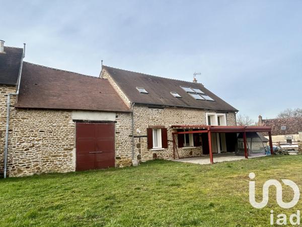 Longère 5 pièces de 164 m² à Chaillac (36310)