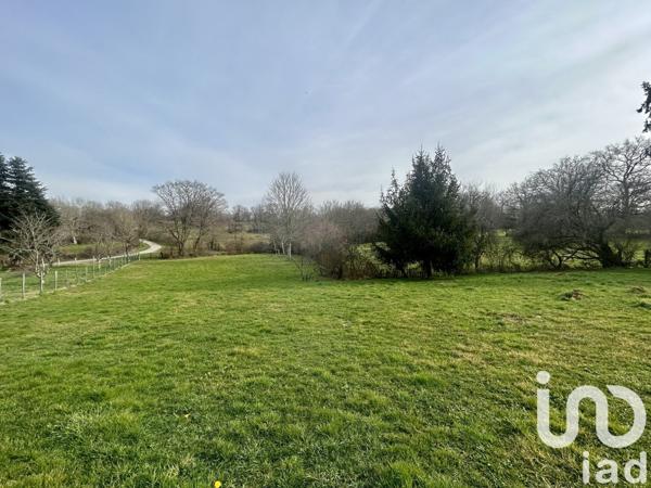 Longère 5 pièces de 164 m² à Chaillac (36310)