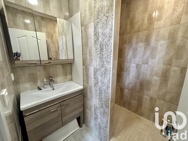 Longère 5 pièces de 164 m² à Chaillac (36310)