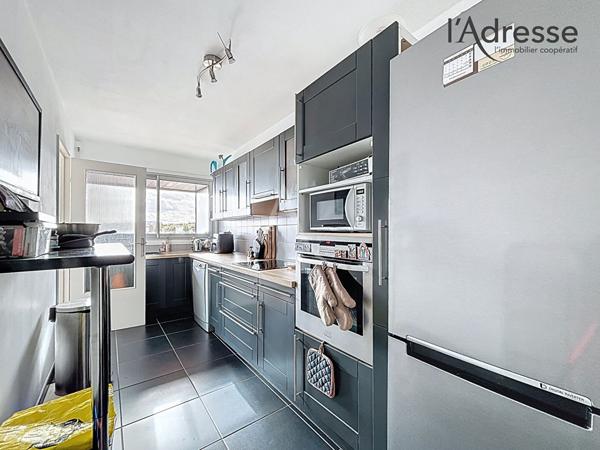 Appartement 82m² 4 pièces avec vue panoramique sur Paris et le bois de Boulogne