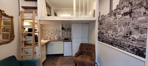 Paris (75018) BEAU STUDIO 14 M2 PARIS 18EME