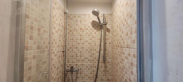 Paris (75018) BEAU STUDIO 14 M2 PARIS 18EME