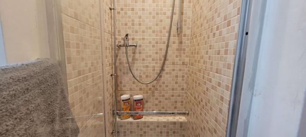 Paris (75018) BEAU STUDIO 14 M2 PARIS 18EME