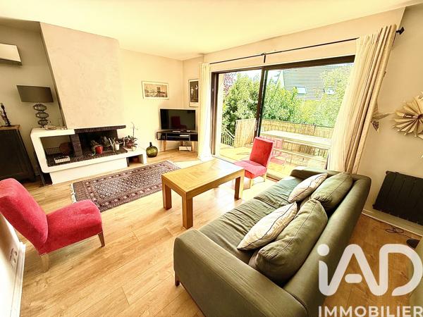 Maison à vendre 7 pièces 150 m² Sainte-Geneviève-des-Bois