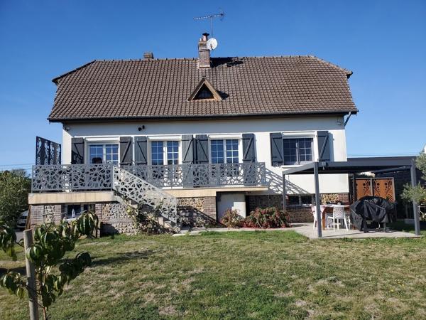 A proximité de l'aigle Maison 4 chambres sans travaux sur sous-sol