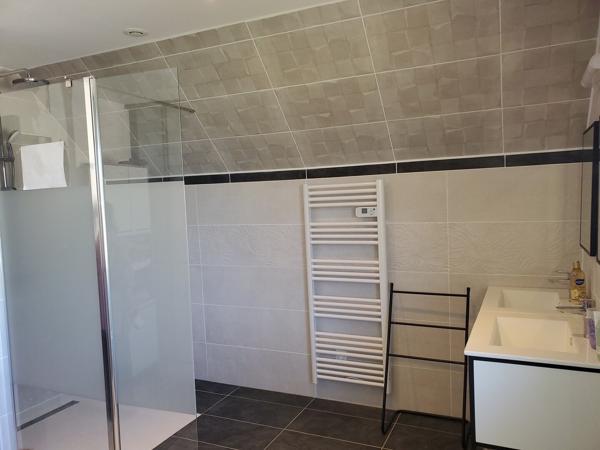 A proximité de l'aigle Maison 4 chambres sans travaux sur sous-sol