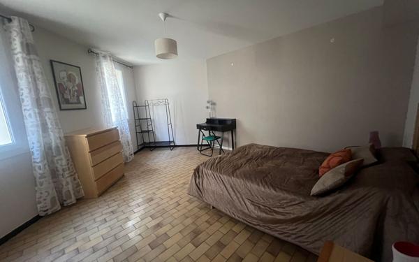 Appartement à louer    2 pièces • 67 m2 Albi