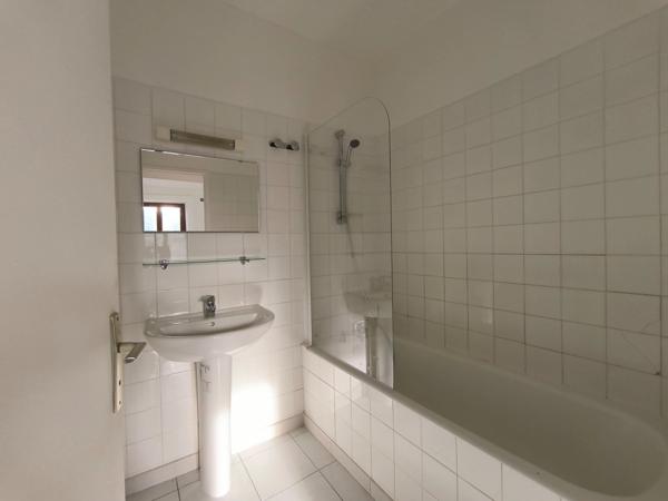 Appartement à louer 2 pièces RIVE DE GIER (42)