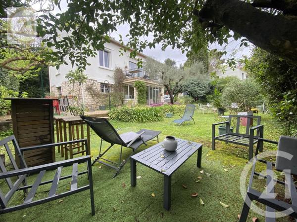 Maison à vendre  5 pièces - 110 m2 VILLENEUVE LES AVIGNON - 30