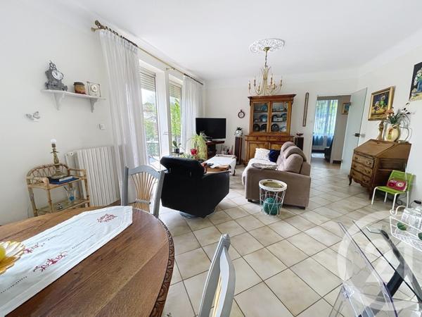 Maison à vendre  5 pièces - 110 m2 VILLENEUVE LES AVIGNON - 30