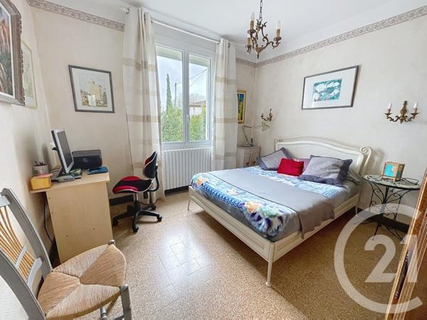 Maison à vendre  5 pièces - 110 m2 VILLENEUVE LES AVIGNON - 30