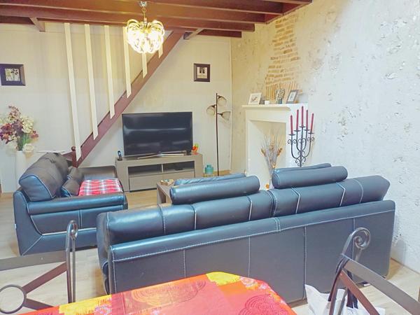 Vente bar (Mur + Fond) et T5  St Astier - Dordogne
